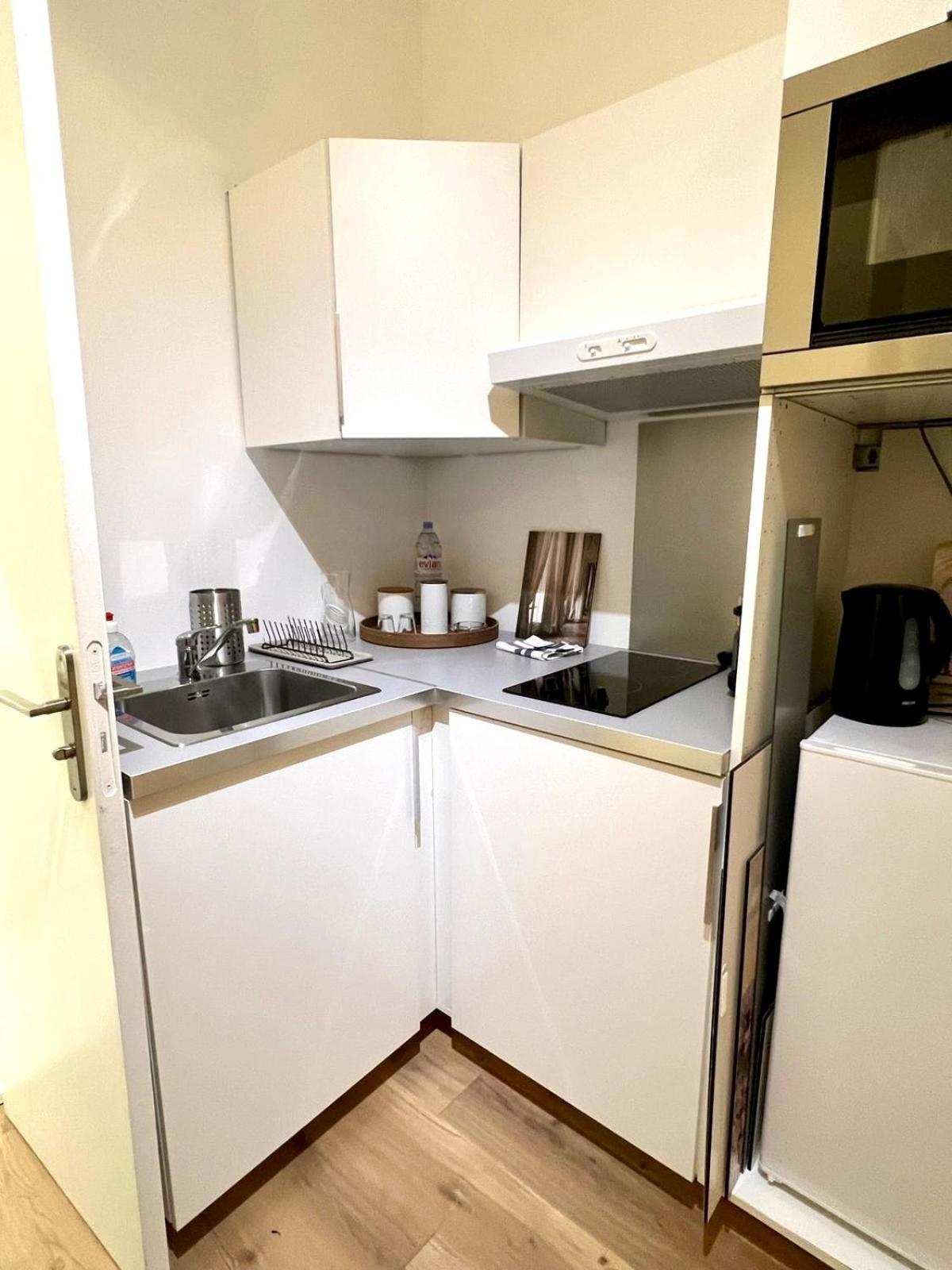 Apartament Eiffel Tower View Paryż Zewnętrze zdjęcie
