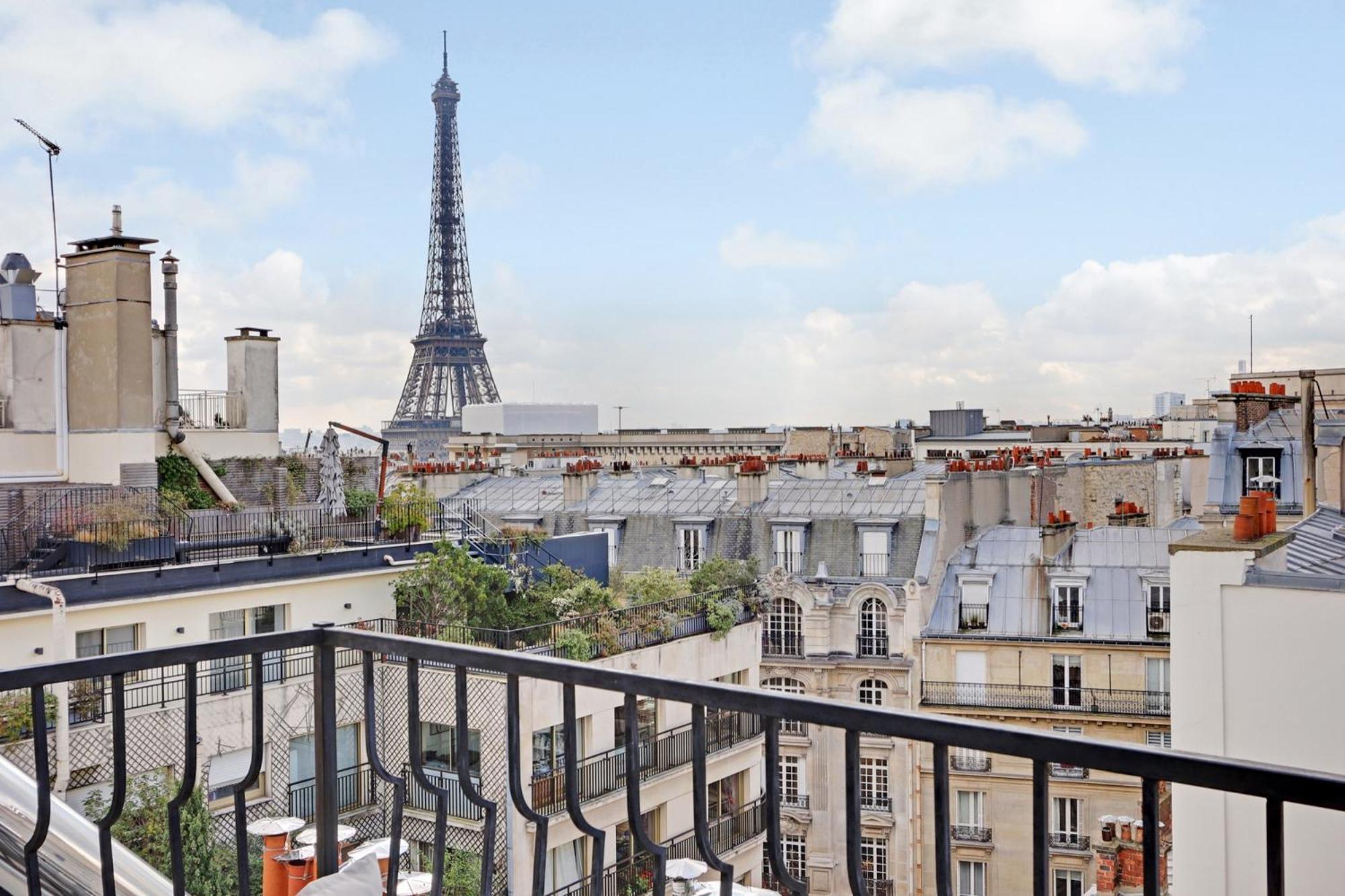 Apartament Eiffel Tower View Paryż Zewnętrze zdjęcie